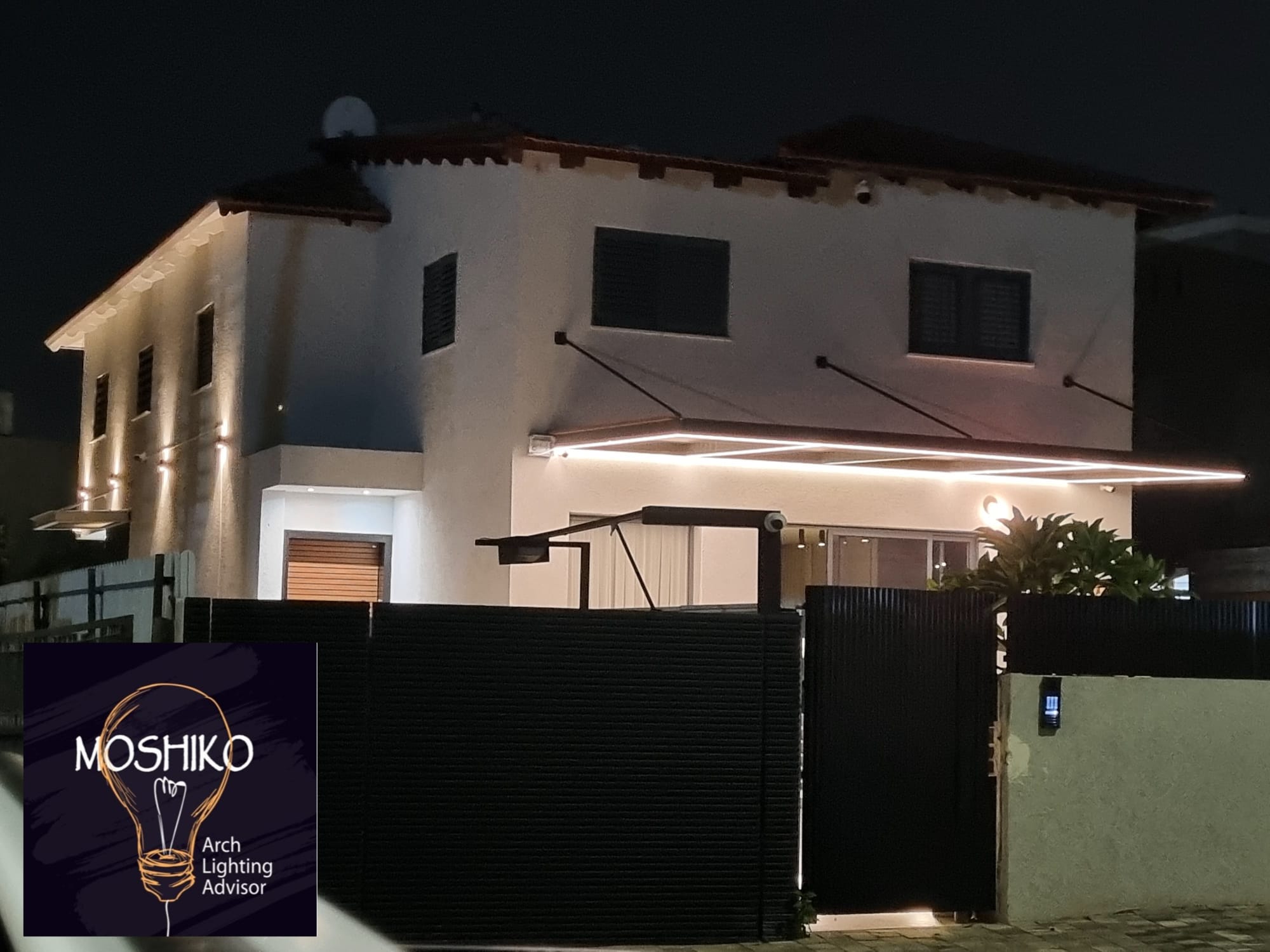 תאורה לחצר הבית